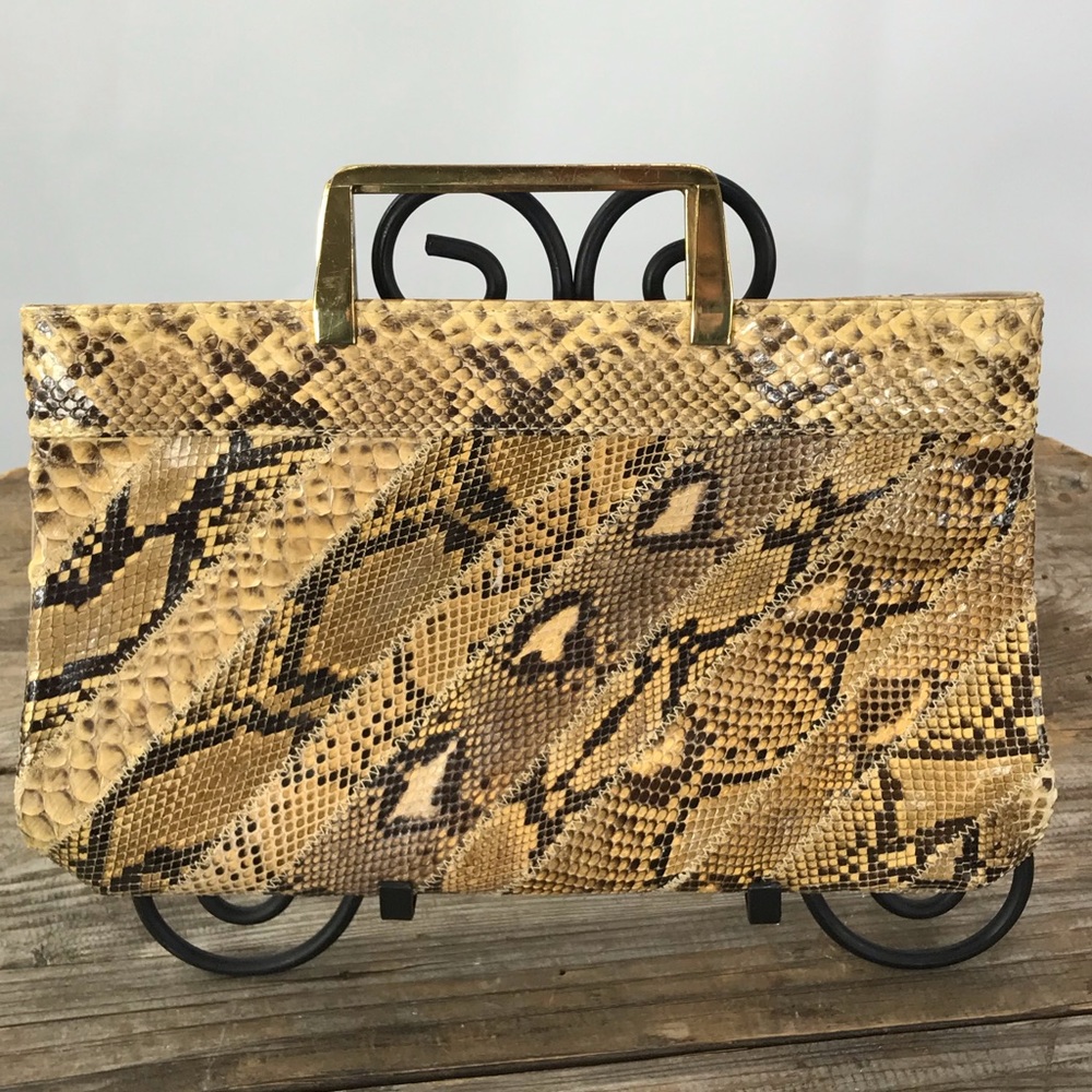 LISA PYTHON SNAKESKIN METAL HANDLE CLUTCH